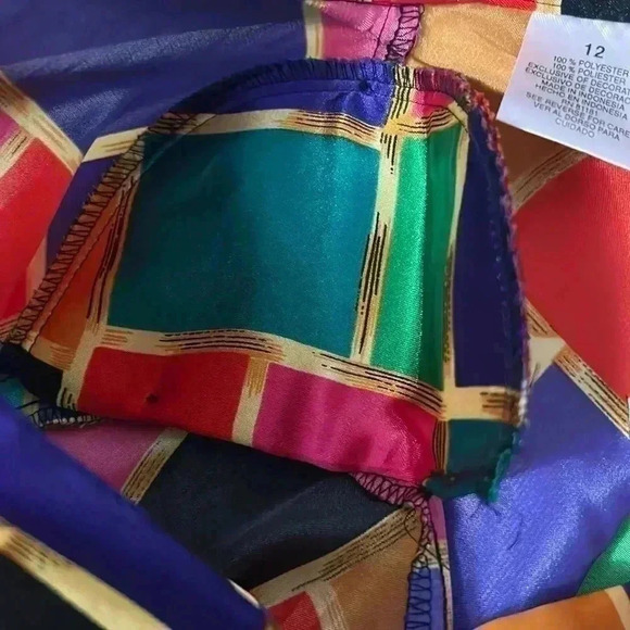 ⭐️Host Pick⭐️VINTAGE-K.C studio Women’s satin colour block button up shirts - Picture 5 of 6